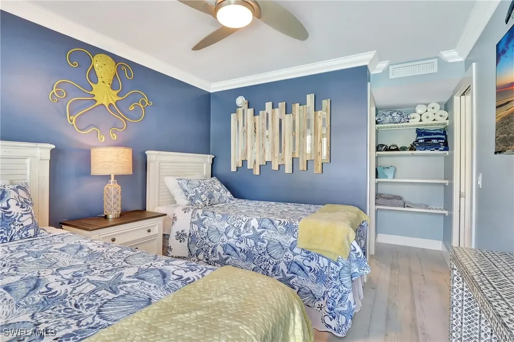 1295 Gulf Shore Boulevard S Naples FL 34102