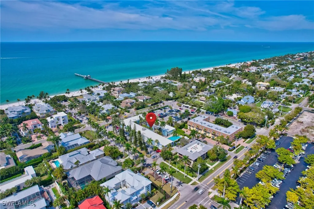 1295 Gulf Shore Boulevard S Naples FL 34102