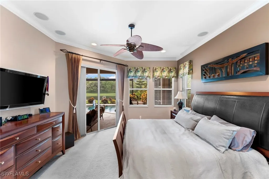 6155 Dogleg Drive Naples FL 34113