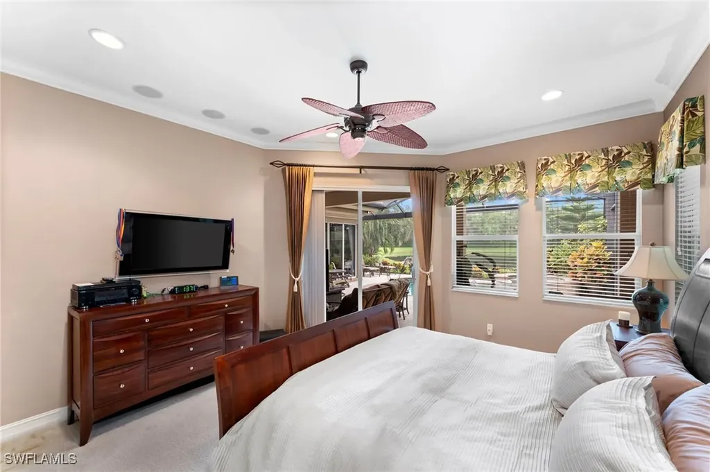 6155 Dogleg Drive Naples FL 34113