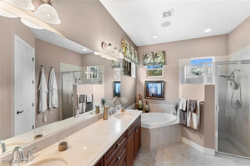 6155 Dogleg Drive Naples FL 34113