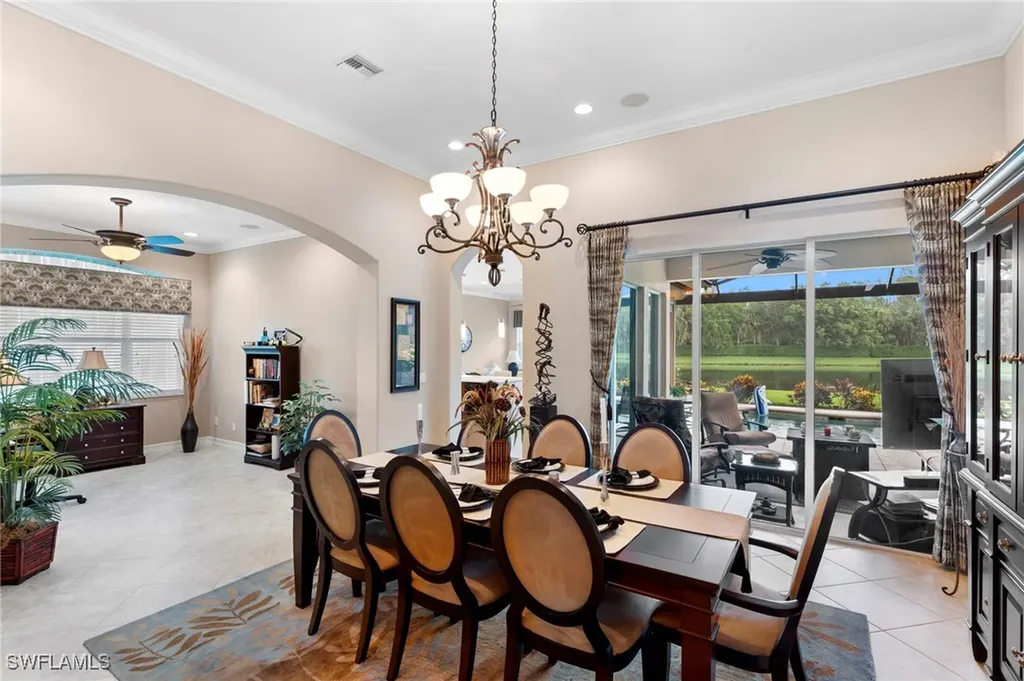6155 Dogleg Drive Naples FL 34113