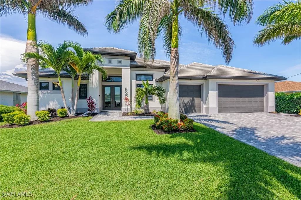5227 Tamiami Court Cape Coral FL 33904