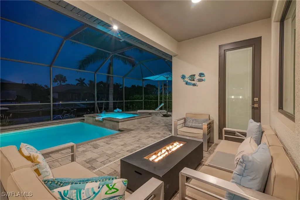 5227 Tamiami Court Cape Coral FL 33904