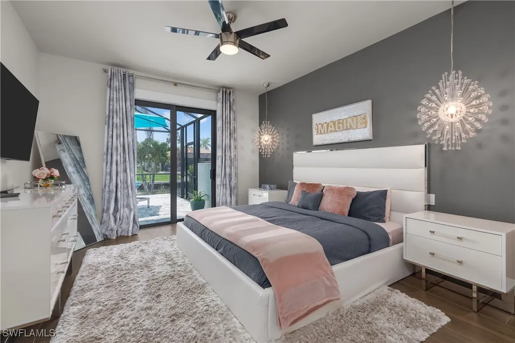 5227 Tamiami Court Cape Coral FL 33904