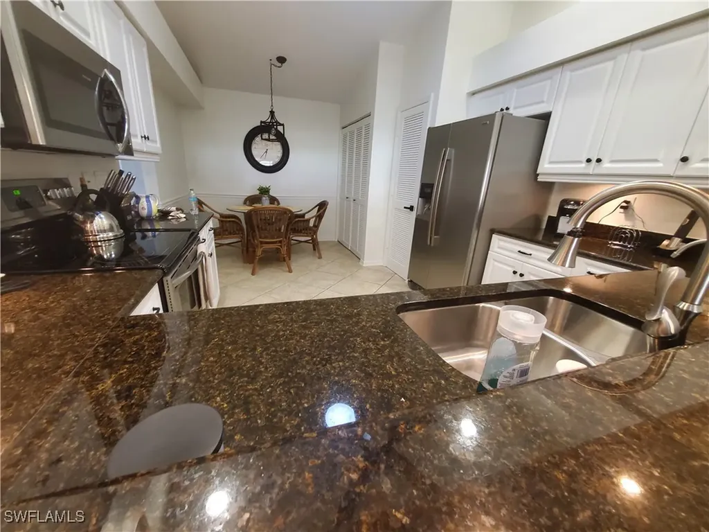 992 Marblehead Drive Naples FL 34104