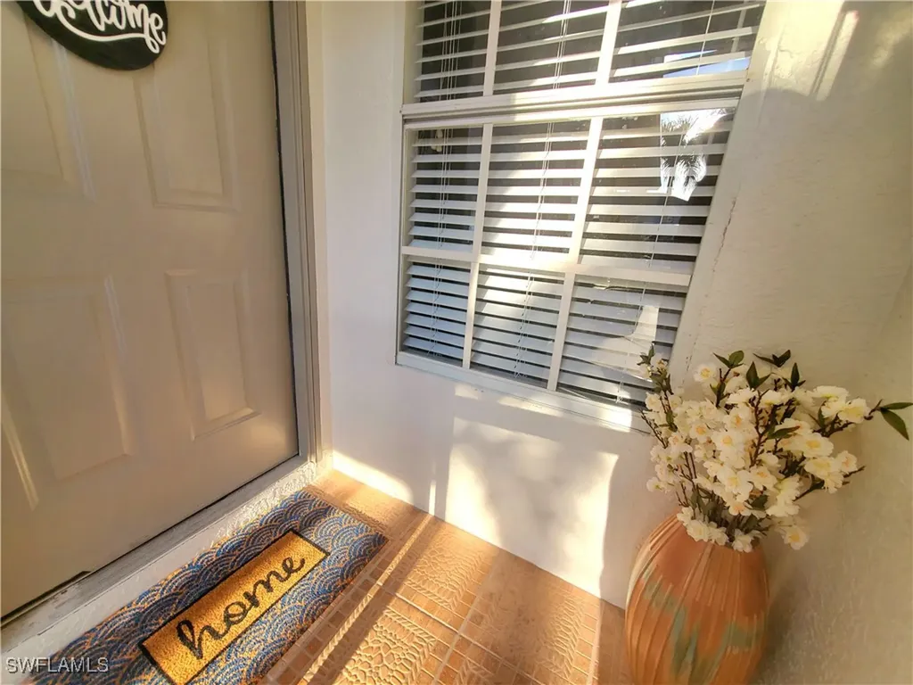 992 Marblehead Drive Naples FL 34104