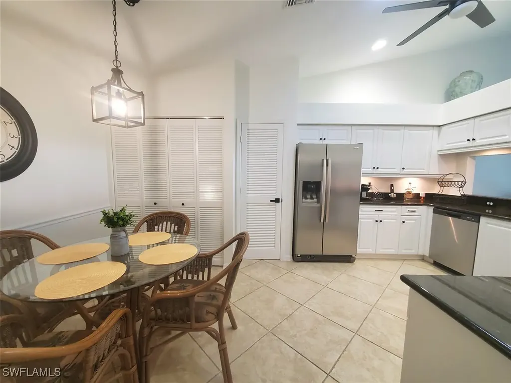 992 Marblehead Drive Naples FL 34104