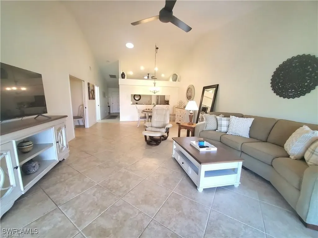 992 Marblehead Drive Naples FL 34104