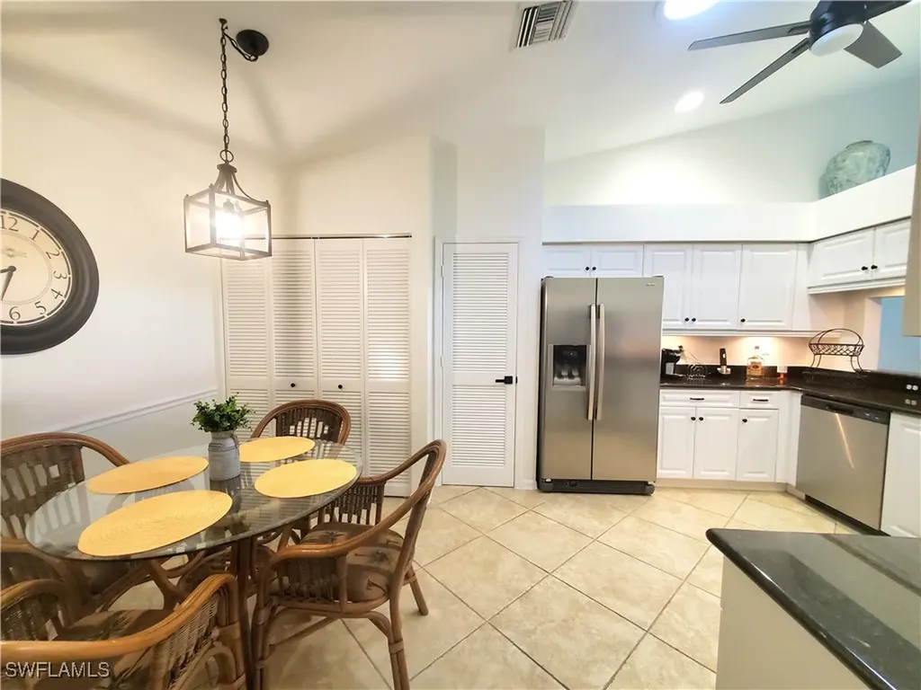 992 Marblehead Drive Naples FL 34104