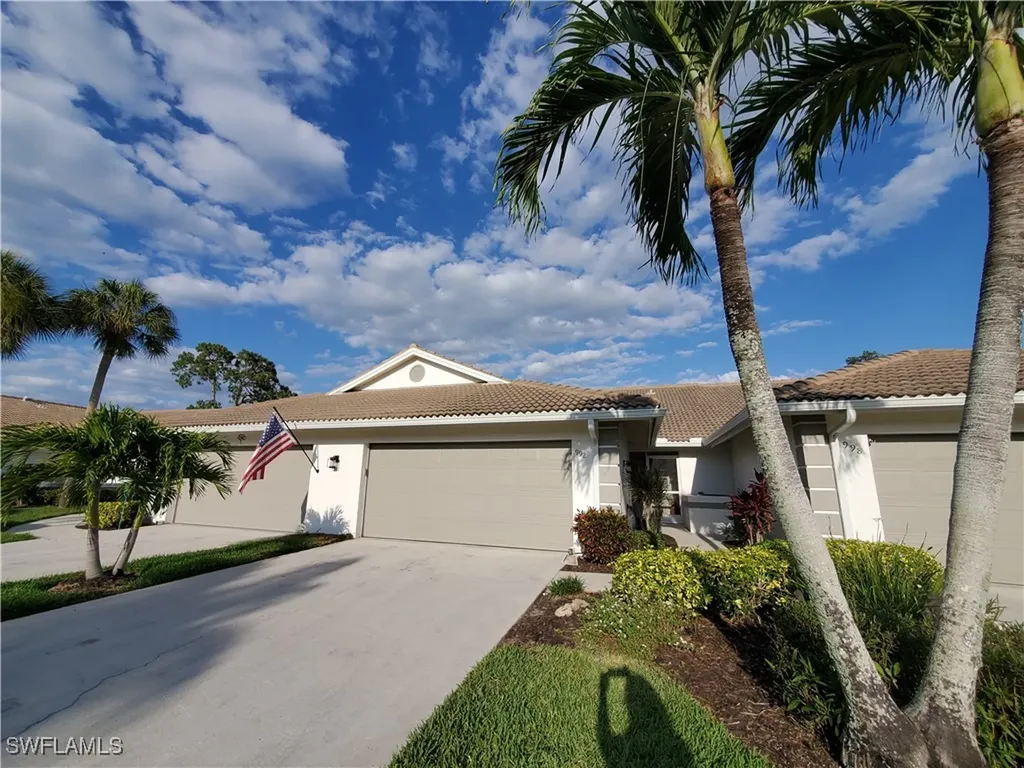 992 Marblehead Drive Naples FL 34104