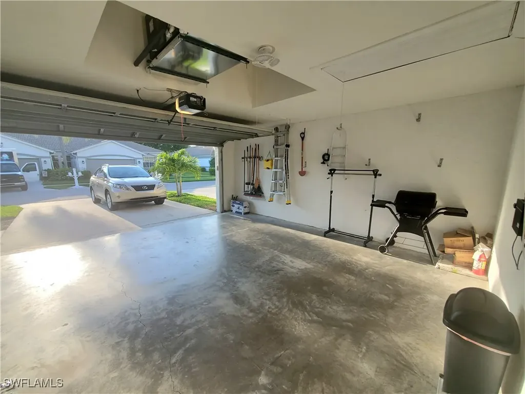 992 Marblehead Drive Naples FL 34104