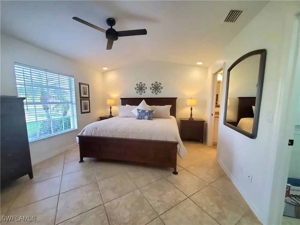992 Marblehead Drive Naples FL 34104