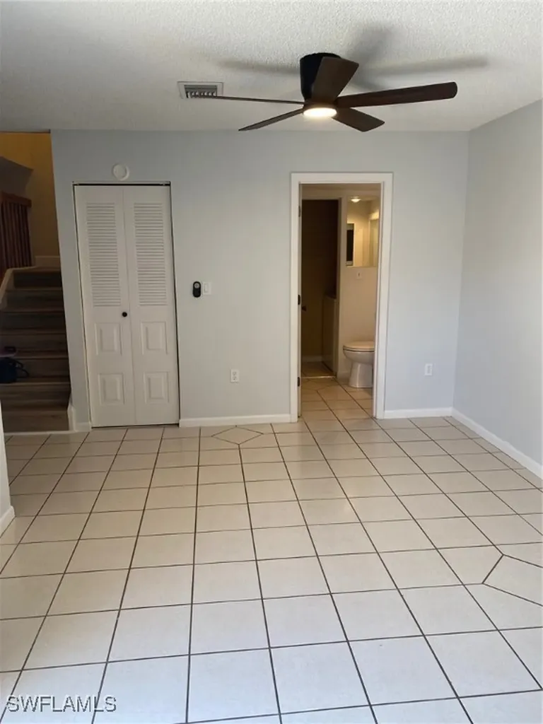 5239 Cedarbend Drive Fort Myers FL 33919
