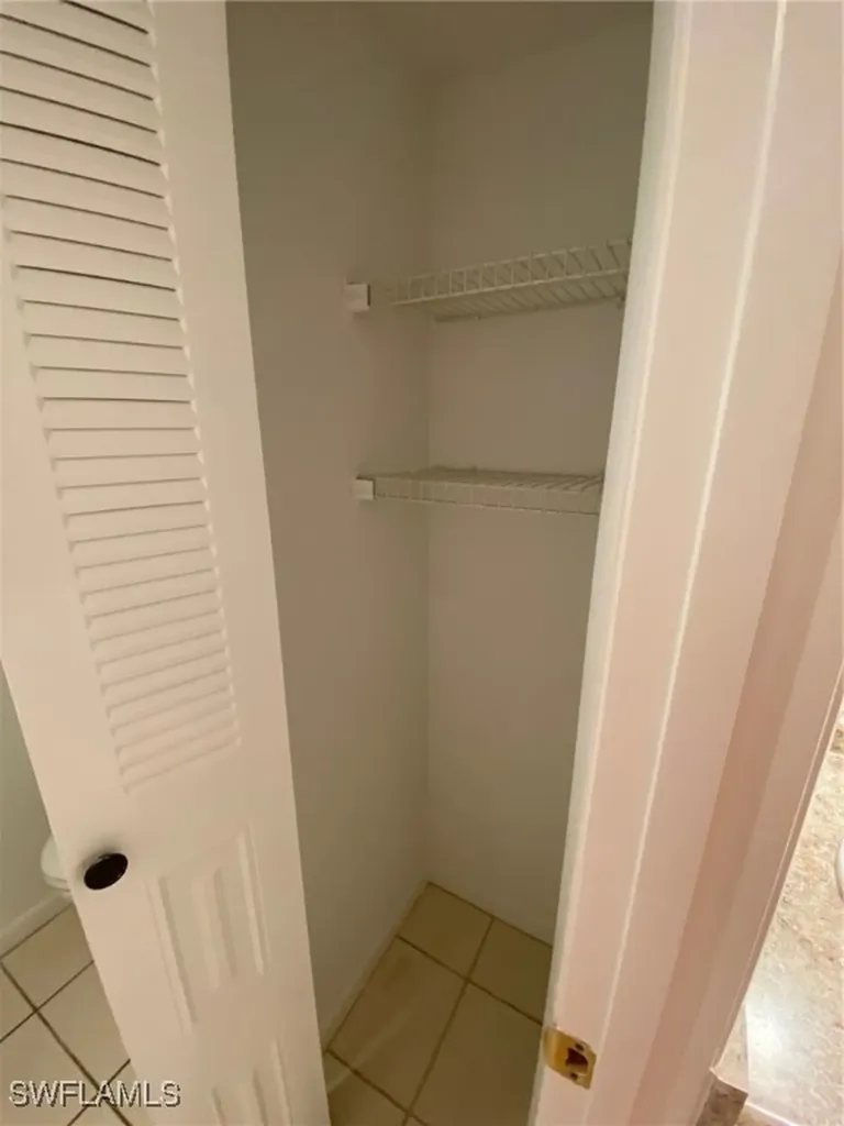 5239 Cedarbend Drive Fort Myers FL 33919