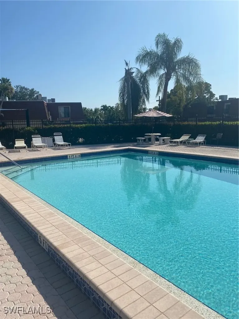 5239 Cedarbend Drive Fort Myers FL 33919