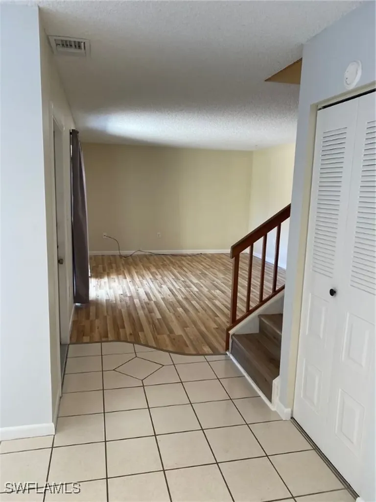5239 Cedarbend Drive Fort Myers FL 33919