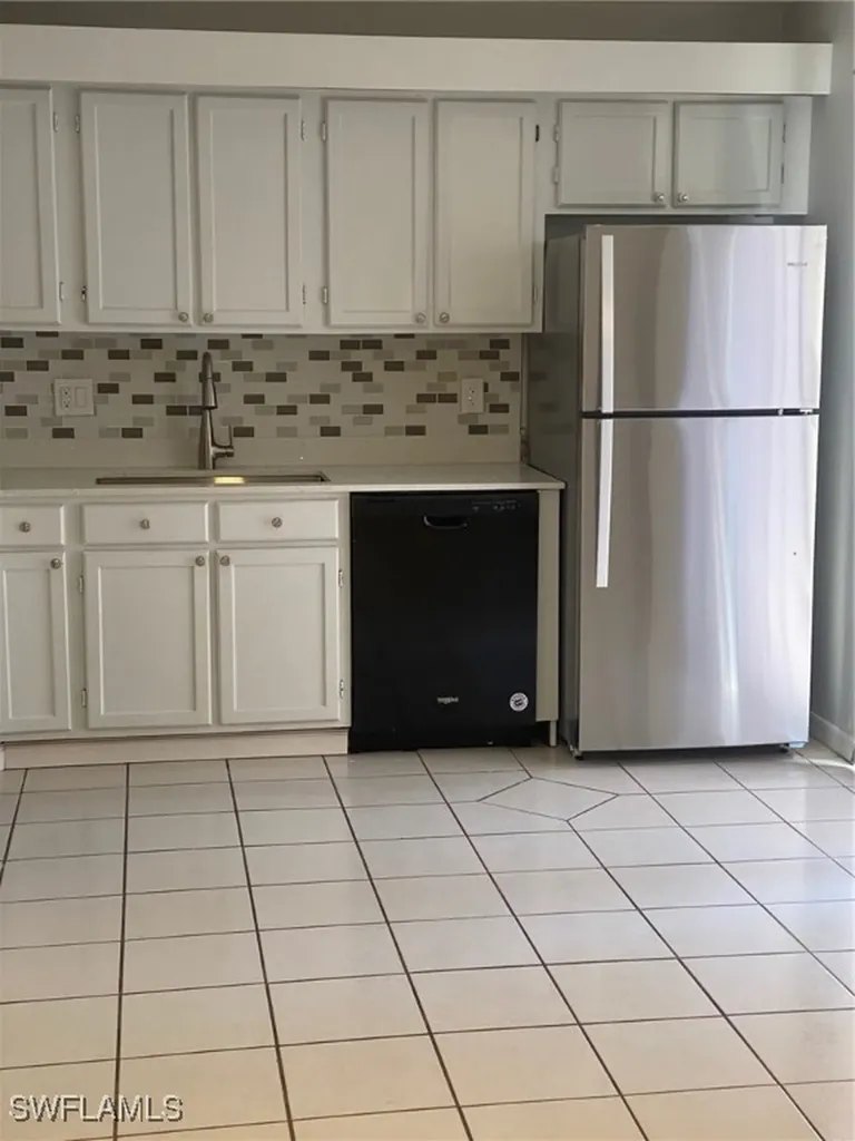 5239 Cedarbend Drive Fort Myers FL 33919
