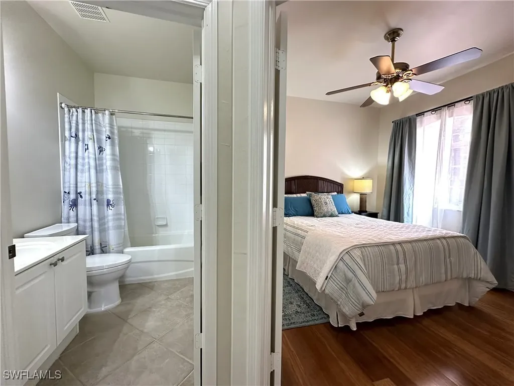 1965 Crestview Way Naples FL 34119