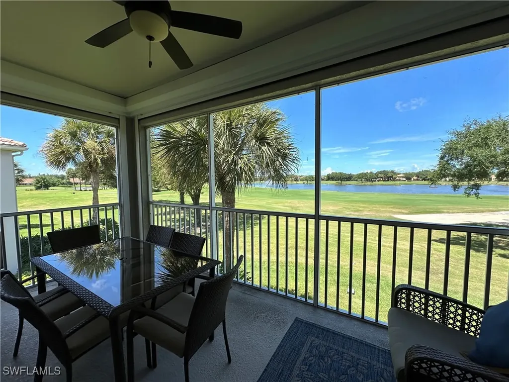 1965 Crestview Way Naples FL 34119
