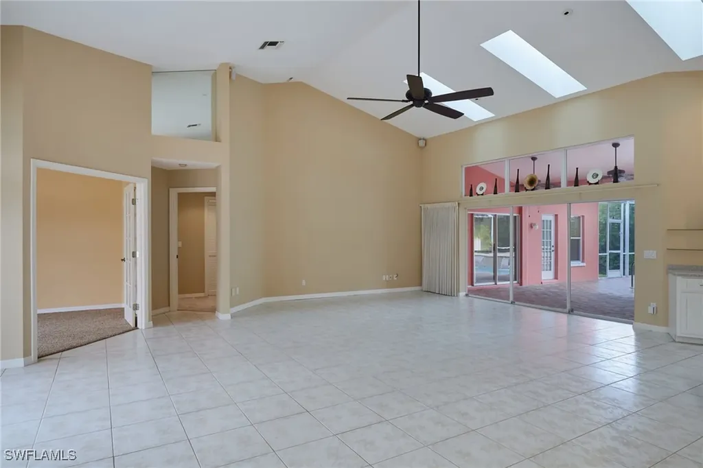 3667 Liberty Square Fort Myers FL 33908