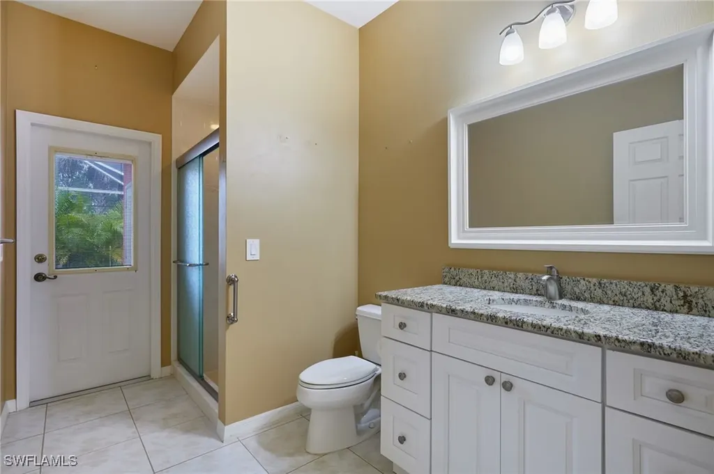 3667 Liberty Square Fort Myers FL 33908