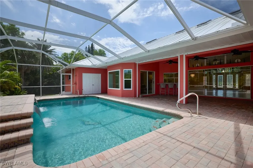 3667 Liberty Square Fort Myers FL 33908