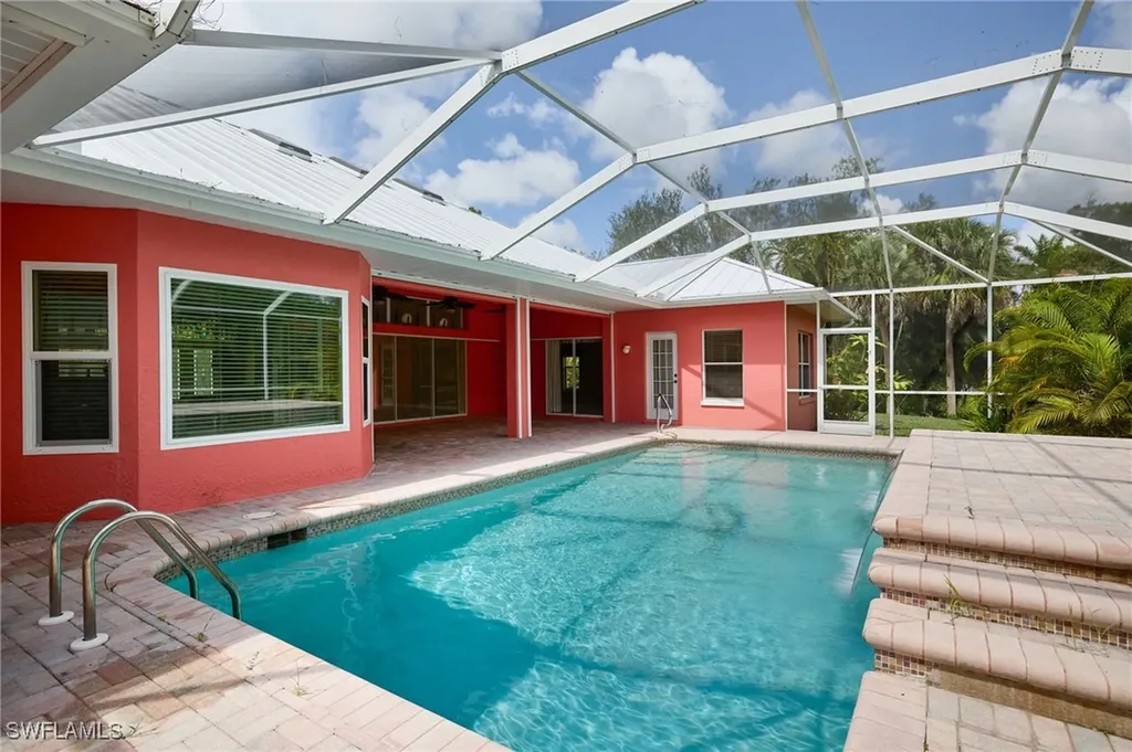 3667 Liberty Square Fort Myers FL 33908