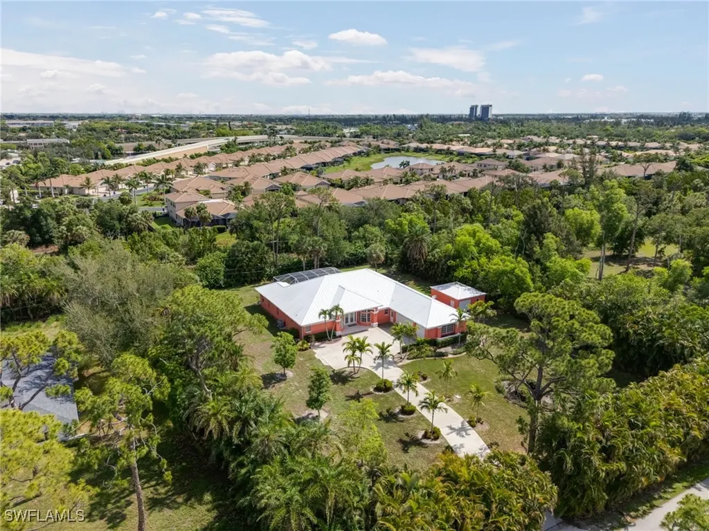 3667 Liberty Square Fort Myers FL 33908