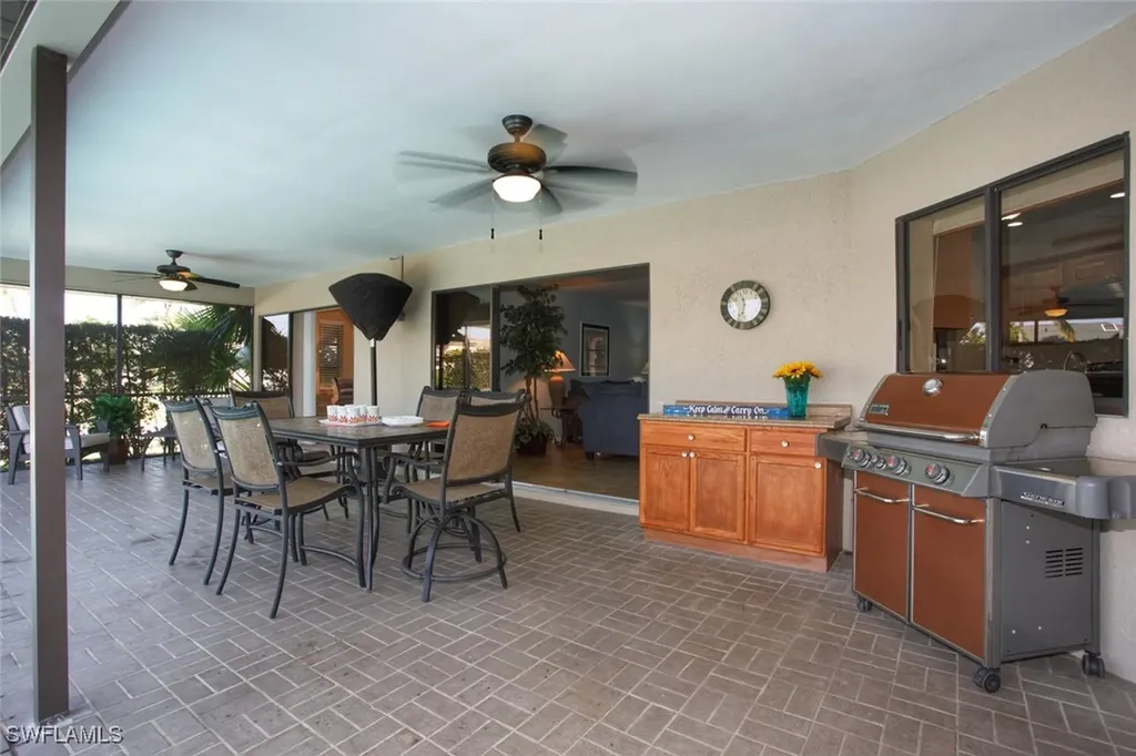 5302 SW 25th Place Cape Coral FL 33914