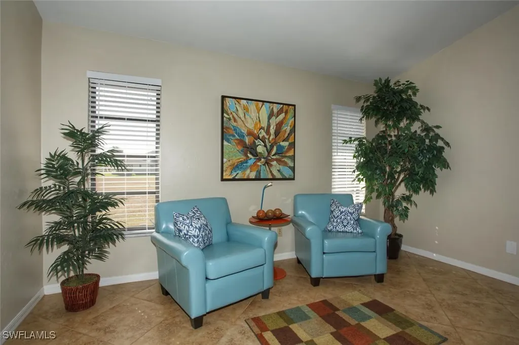 5302 SW 25th Place Cape Coral FL 33914