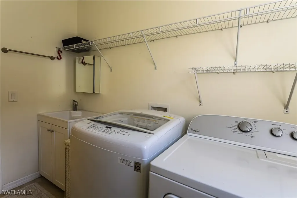 10646 Essex Square Boulevard Fort Myers FL 33913