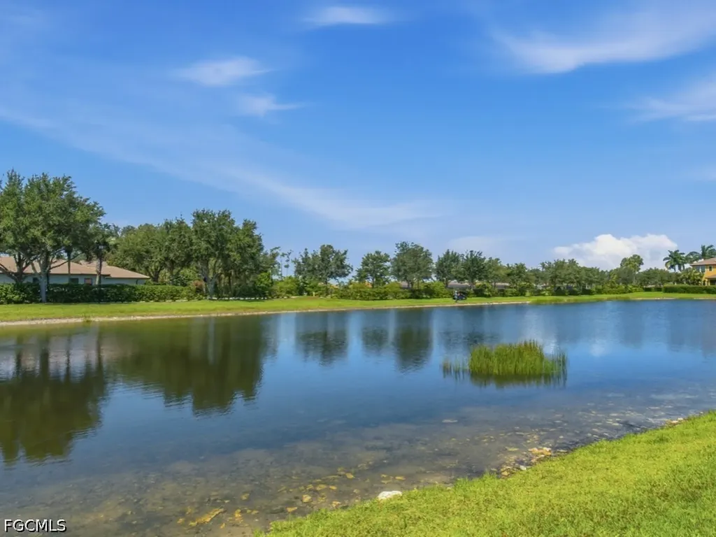 10646 Essex Square Boulevard Fort Myers FL 33913
