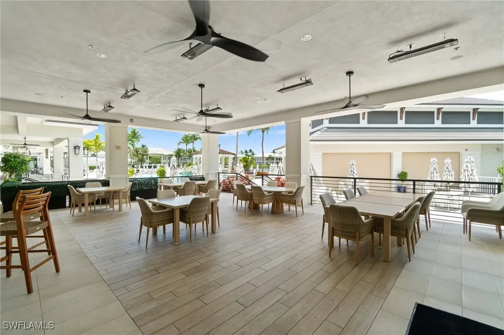 325 Dunes Boulevard Naples FL 34110