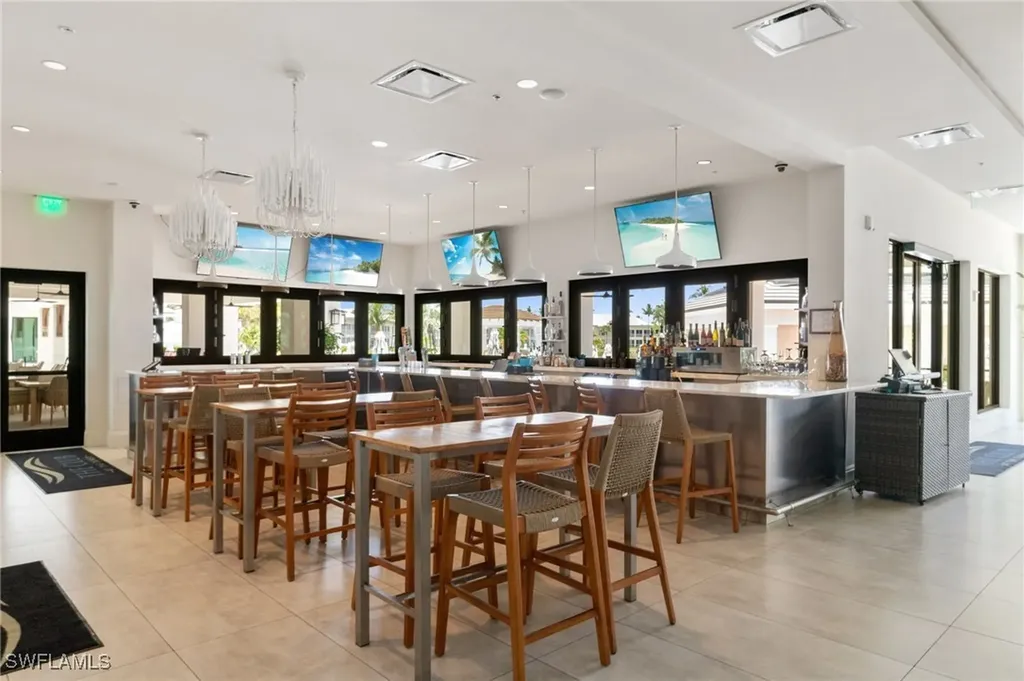 325 Dunes Boulevard Naples FL 34110