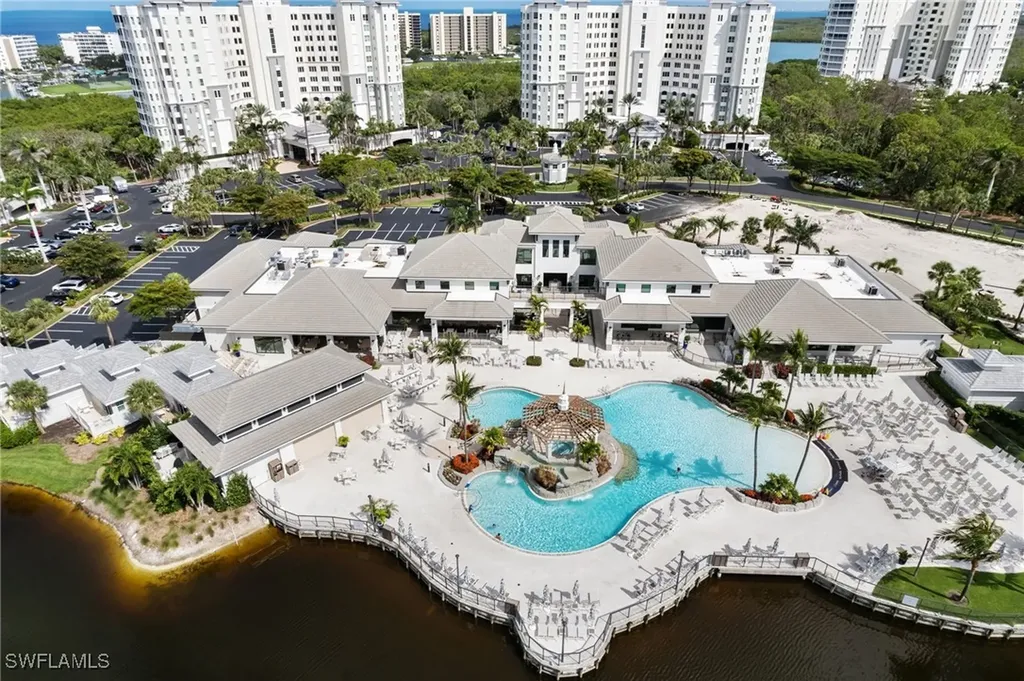 325 Dunes Boulevard Naples FL 34110