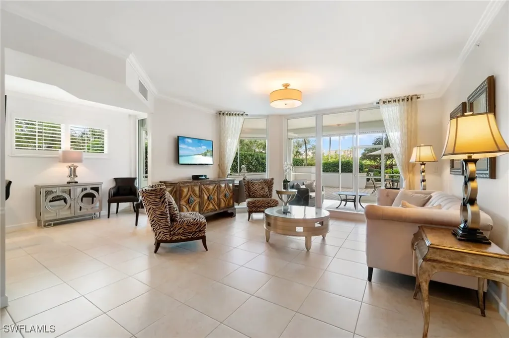 325 Dunes Boulevard Naples FL 34110