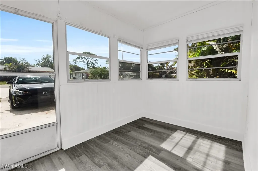 3847 Maxine Street Fort Myers FL 33901