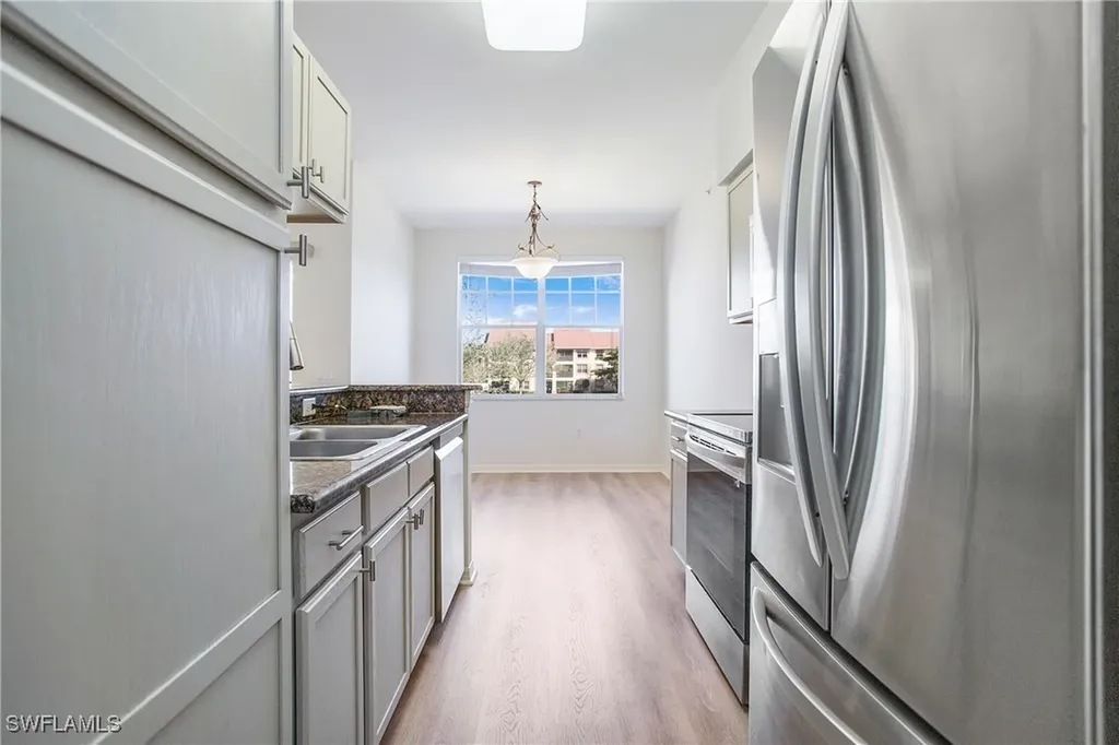 7925 Preserve Circle Naples FL 34119