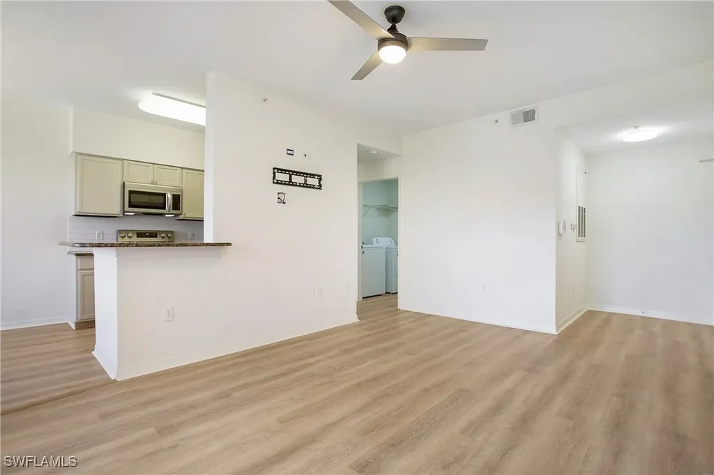 7925 Preserve Circle Naples FL 34119