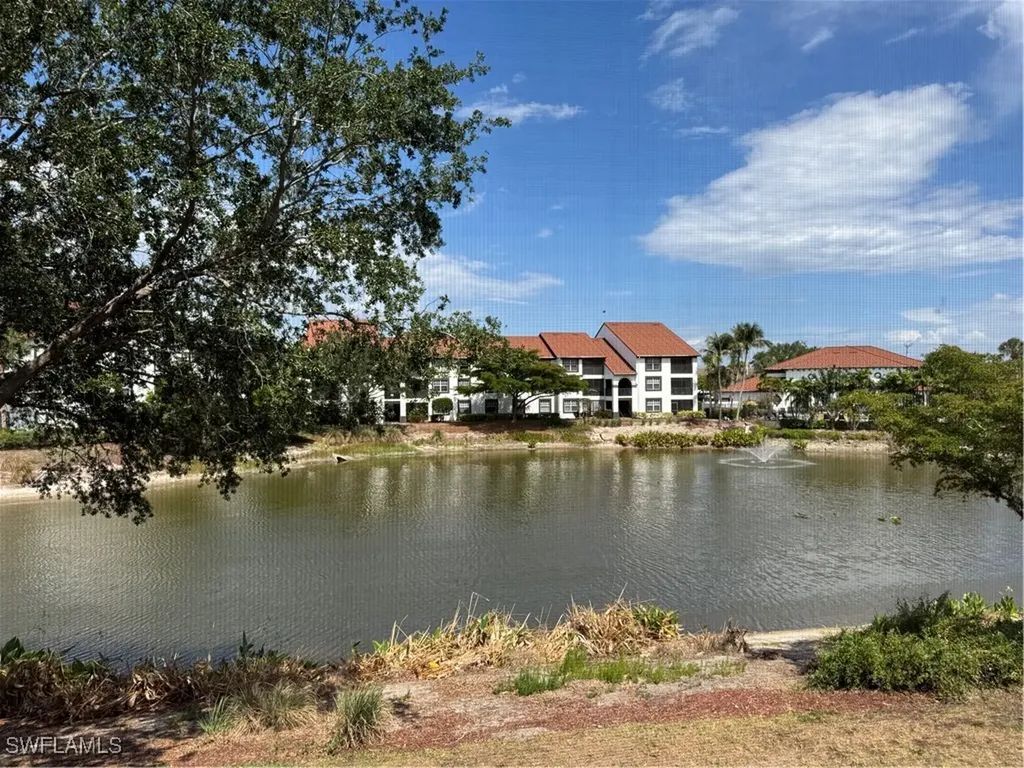 7925 Preserve Circle Naples FL 34119