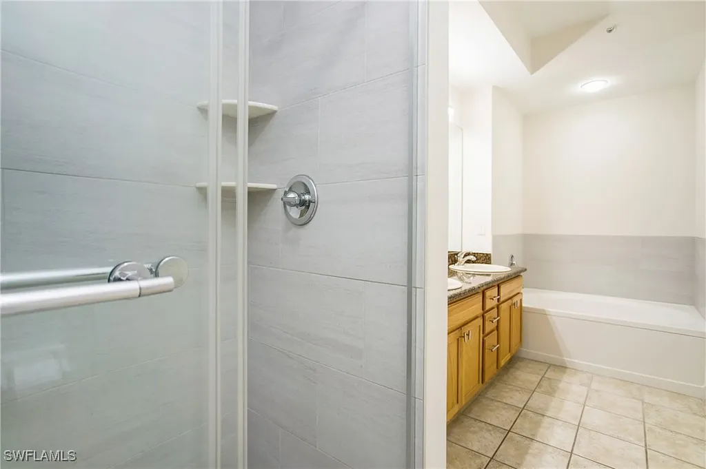 7925 Preserve Circle Naples FL 34119