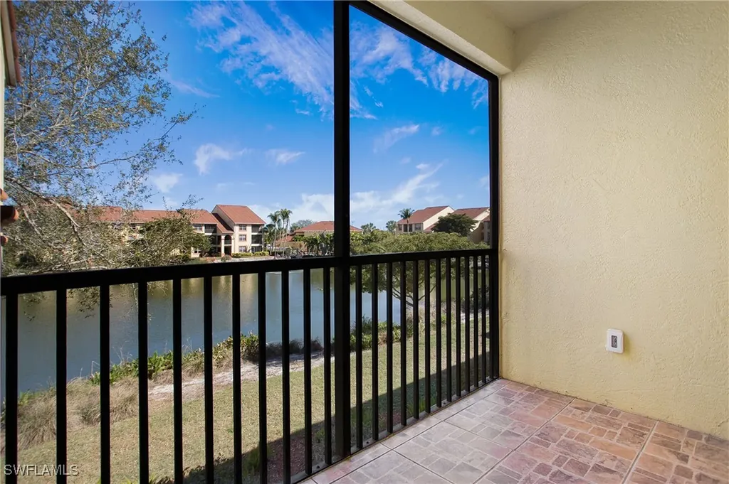 7925 Preserve Circle Naples FL 34119