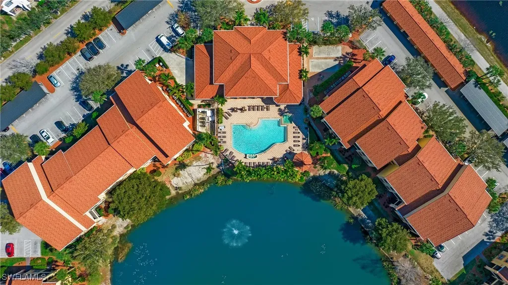 7925 Preserve Circle Naples FL 34119