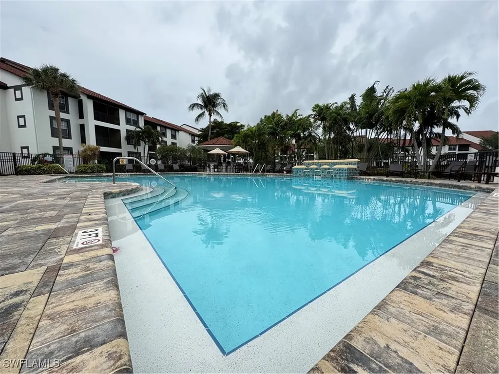 7925 Preserve Circle Naples FL 34119