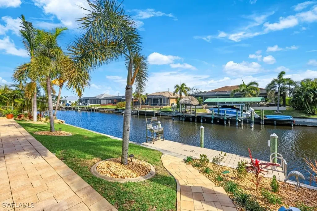 4311 SW 20th Avenue Cape Coral FL 33914