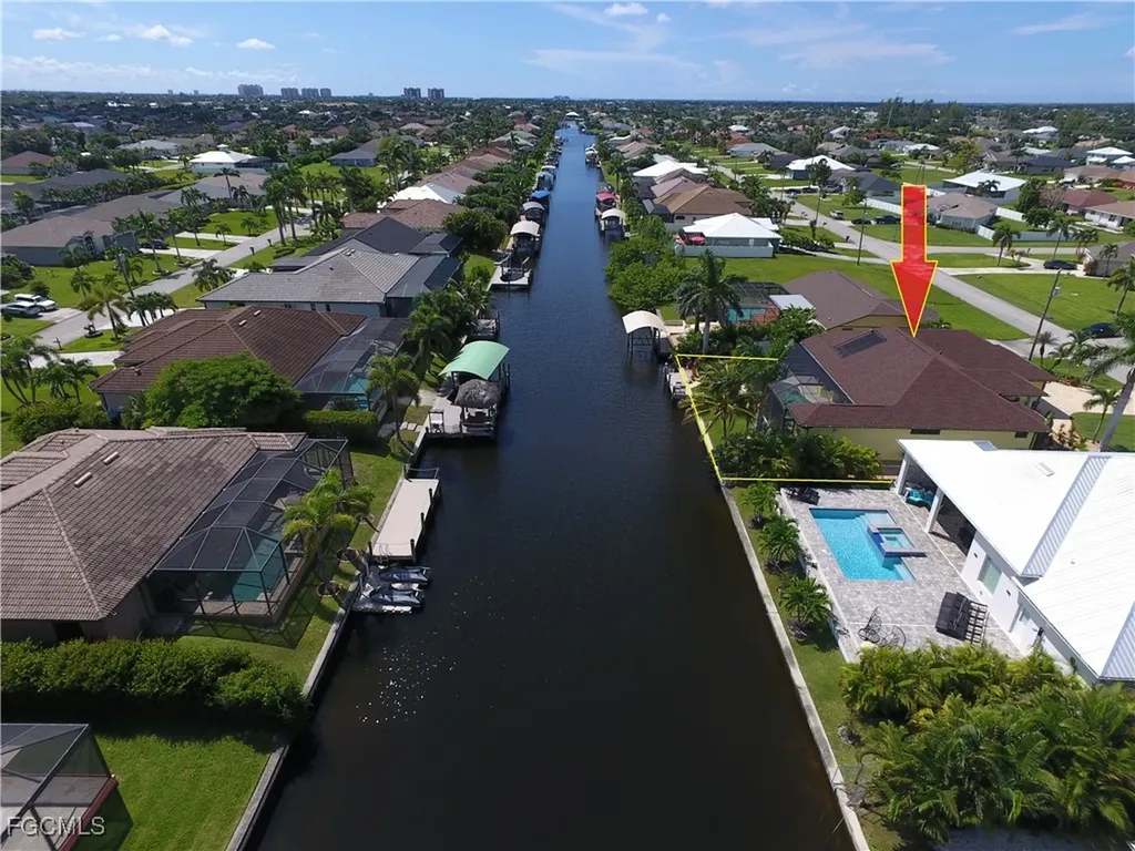 4311 SW 20th Avenue Cape Coral FL 33914