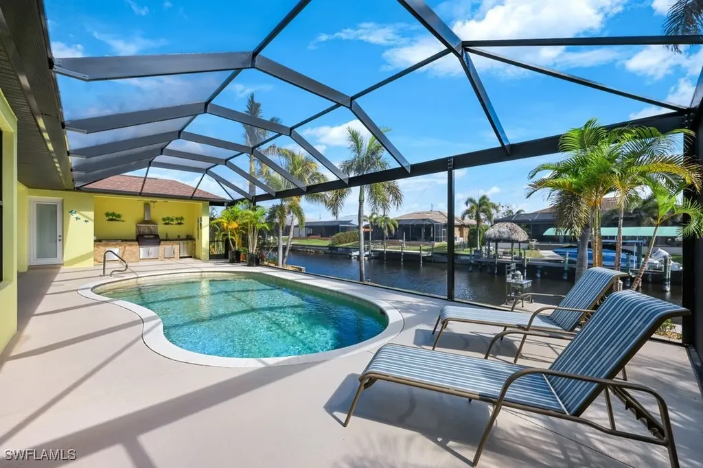 4311 SW 20th Avenue Cape Coral FL 33914
