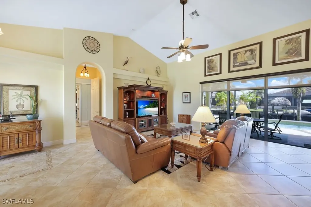 4311 SW 20th Avenue Cape Coral FL 33914