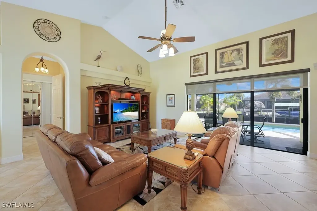4311 SW 20th Avenue Cape Coral FL 33914